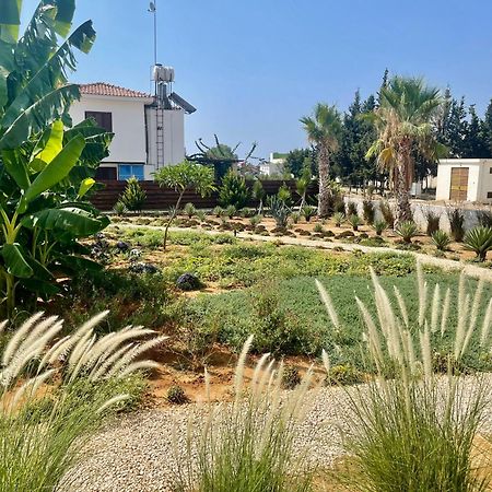 Sea View Suites By The Coast Famagusta  Exterior foto