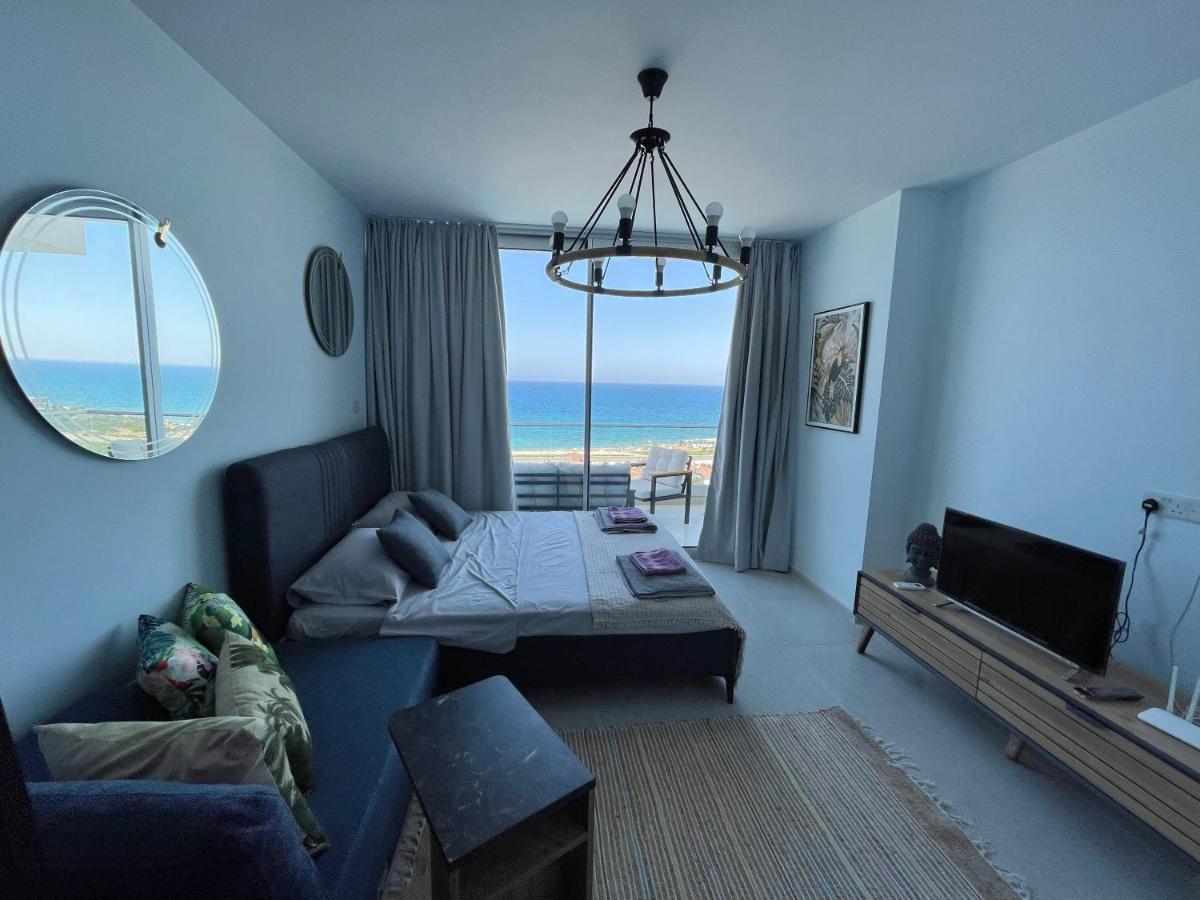 Sea View Suites By The Coast Famagusta  Exterior foto