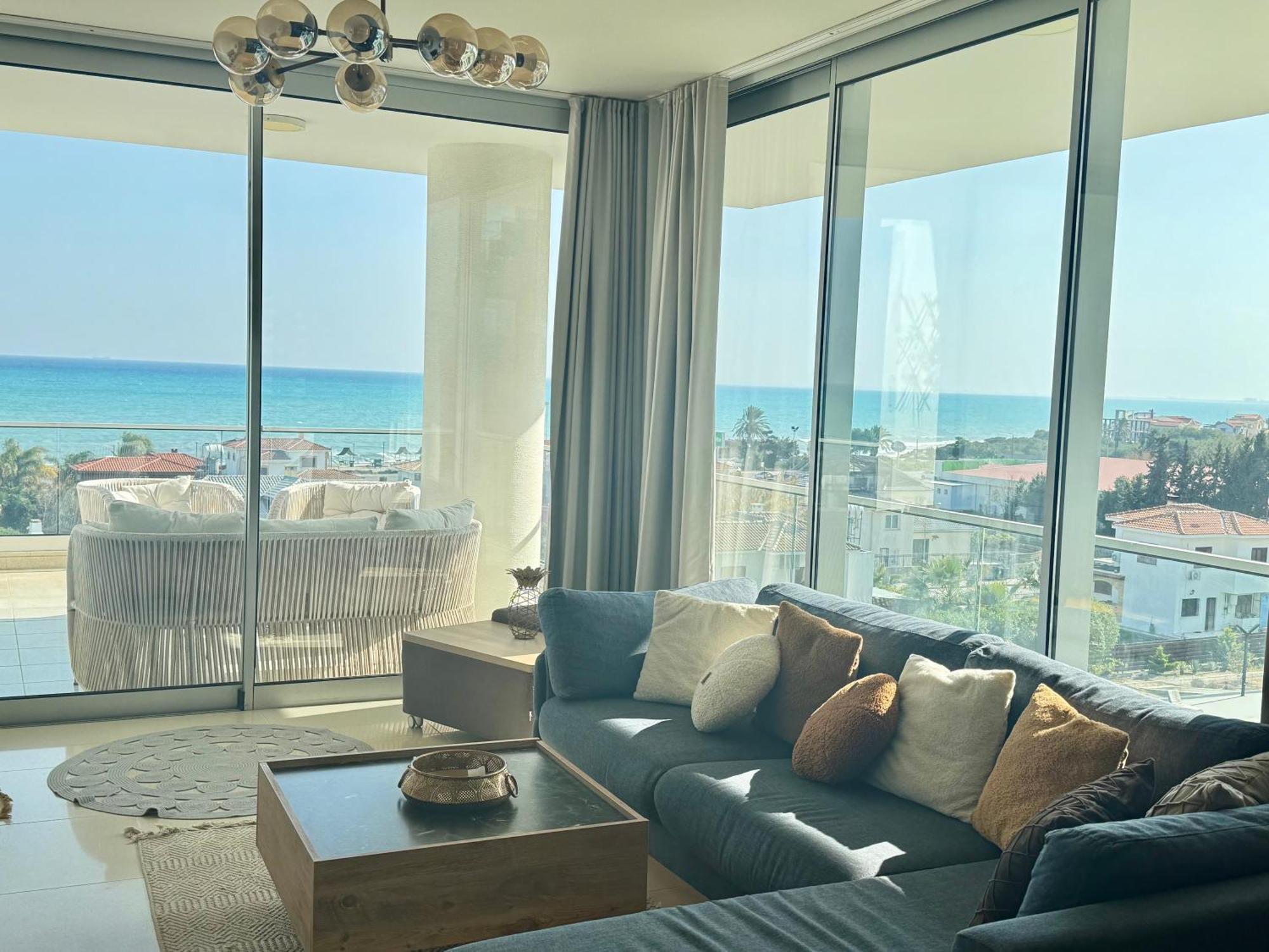 Sea View Suites By The Coast Famagusta  Exterior foto